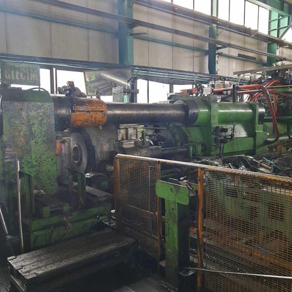 2750 MTon CLECIM SINGLE ACTION OIL HYDRAULIC EXTRUSION PRESS (14149)