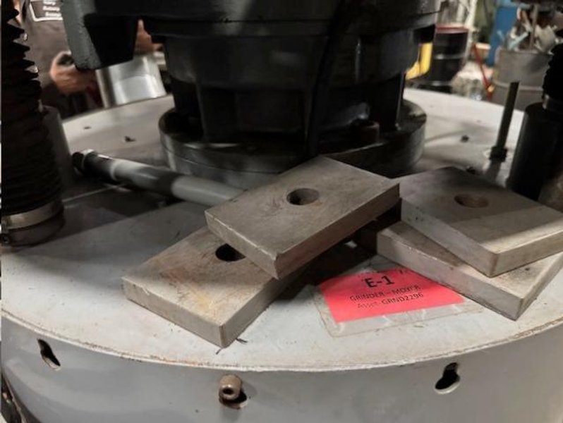 MOYER 7.5-18-2V VERTICAL SPINDLE GRINDER