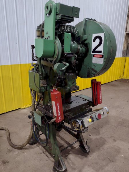 32 TON FEDERAL OBI STAMPING PUNCH PRESS, 2.5&quot; STROKE: STOCK #18264