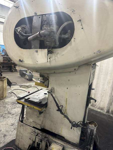 32 TON MINSTER GAP PRESS  MODEL 1B-1-32: STOCK #77513