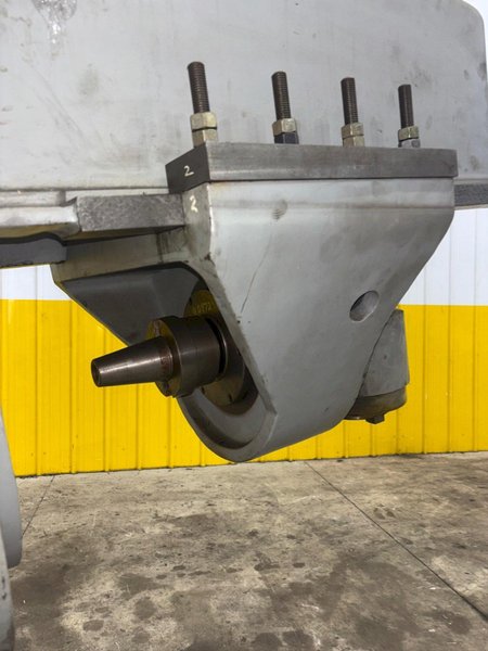 G&amp;L TAPER RIGHT ANGLE UNIVERSAL HEAD: STOCK #23583