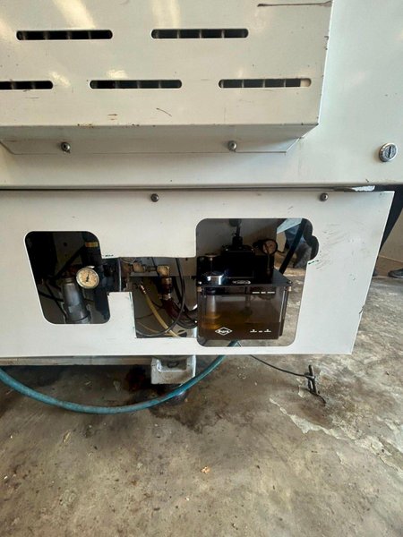 Haas EC-300 300mm CNC HMC, 2006 – Through Spindle Coolant, 8K Spindle