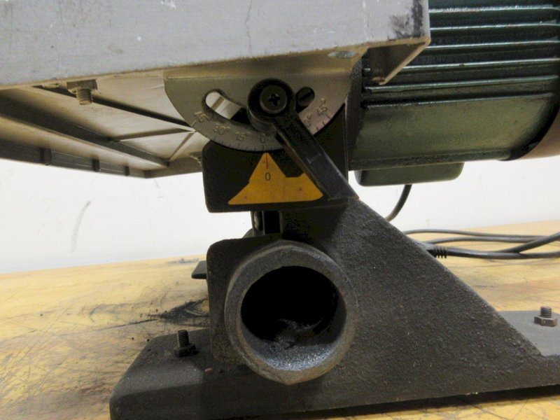Grizzly Industrial G7297, 12" Bench Top Disk Sander with 45 Degree Adjustable Work Table- Auction Item