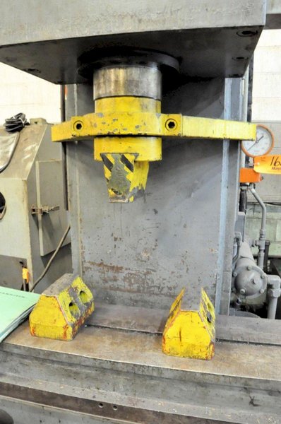 75 TON HANNIFIN HDYRAULIC STRAIGHTENING PRESS: STOCK #77127