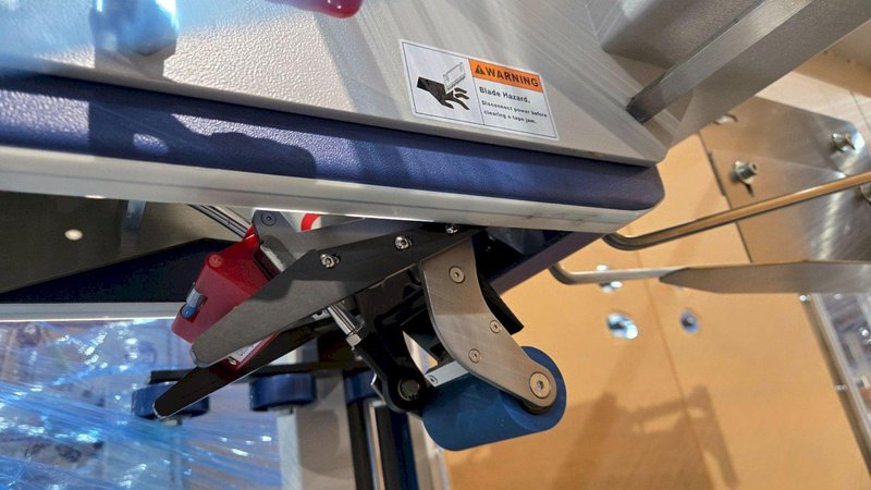 INTERPACK UA262024-SB CASE SEALING MACHINE 115V NEW