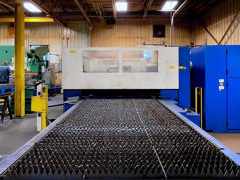 Trumpf TruLaser 3030 (2006) 4,000 Watt CO2 Laser