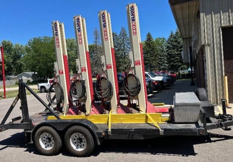 (4) STERTIL KONA COLUMN LIFTS STOCK# 3276