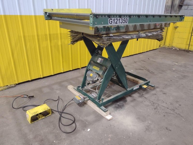 4,000 LBS X 60" X 30" SOUTHWORTH HYDRAULIC SCISSOR LIFT TABLE WITH 60X42 ROLLER CONVEYOR TOP, 110 VOLT: STOCK #20915