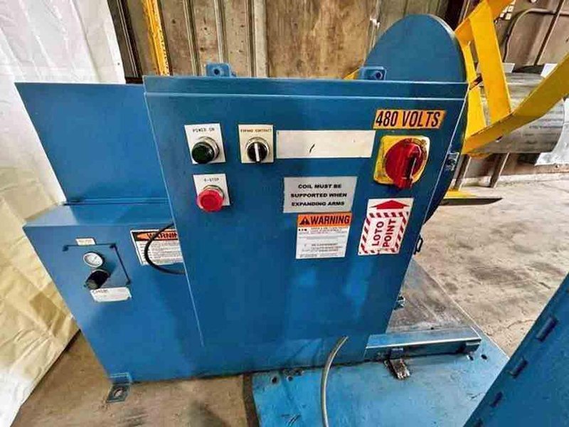 4,000# x 12" CHS Uncoiler w/Littell Straightener