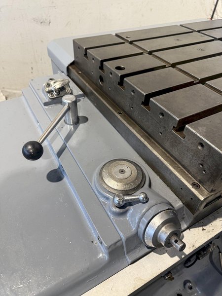 2.5" DEVLIEG 2B-36 SPIRAMATIC HORIZONTAL BORING MILL W/ TOOLING. STOCK # 0881425