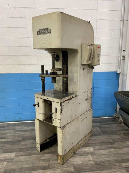 10 TON DENISON HYDRAULIC C FRAME PRESS: STOCK #80820