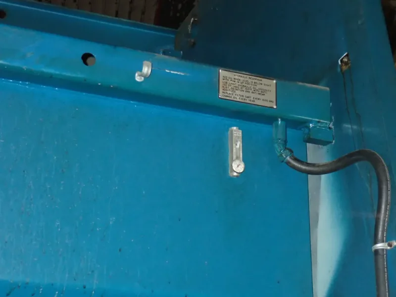 CINCINNATI 230 T PRESS BRAKE   -  230 AF X 12FT