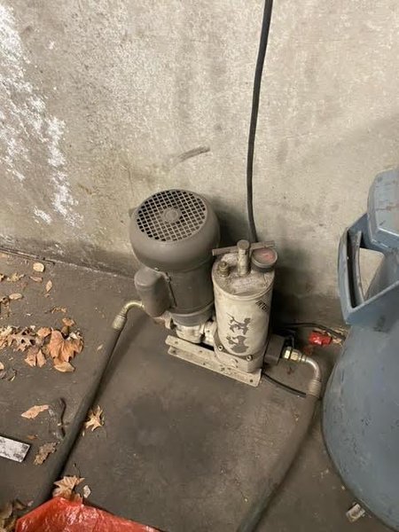 21′ Roper Whitney AM2116 Folder, 1998 – Backgauge