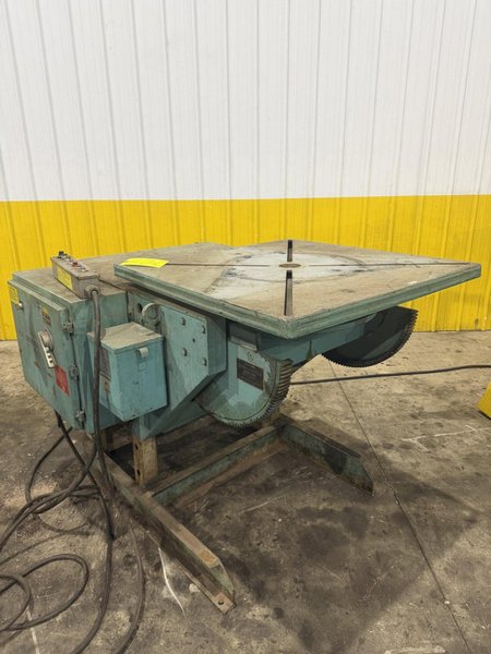 4,500 LBS ARONSON MODEL #HD45A WELDING POSITIONER: YOBRO #24779