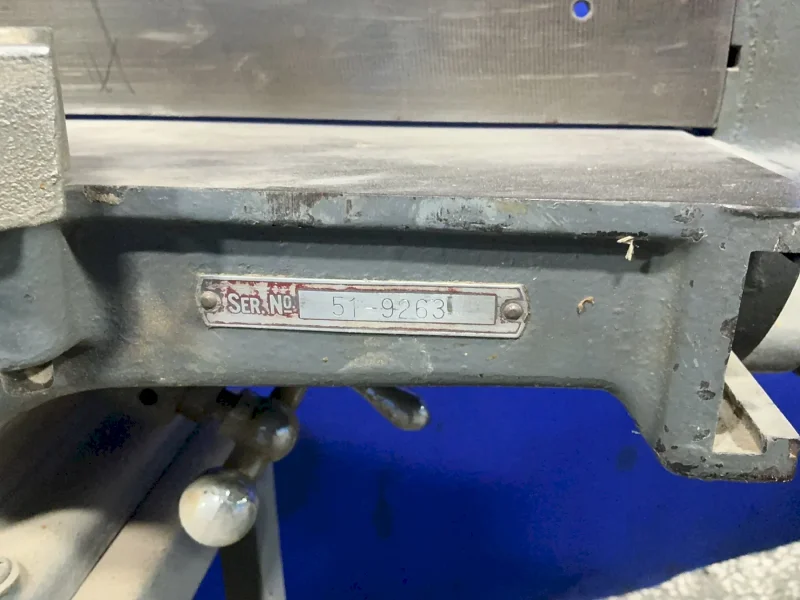 DELTA 4”X32.5” JOINTER  -  NJ-227