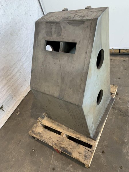 27&quot; W X 40&quot; T ANGLE PLATE. STOCK # 0846522