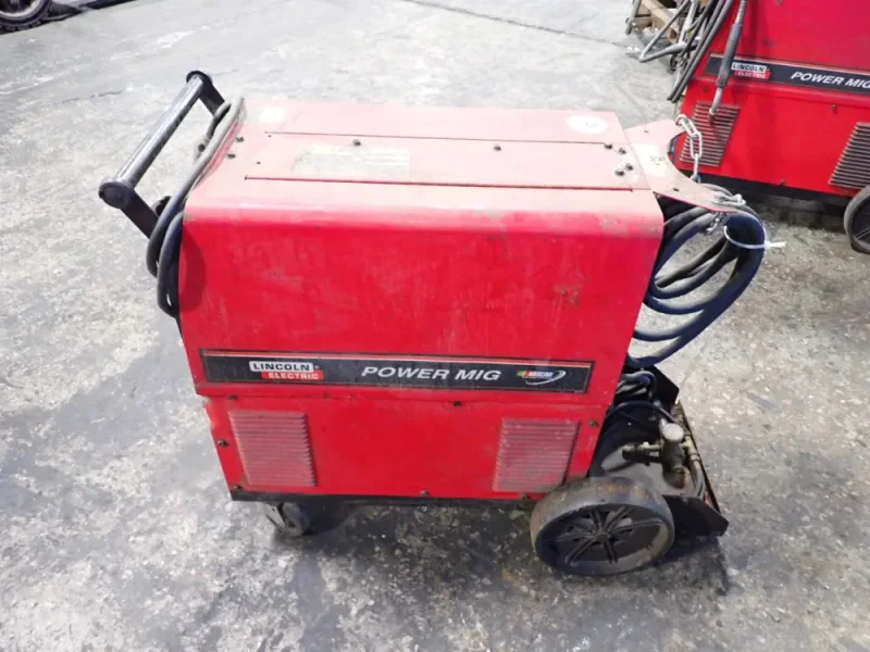 LINCOLN ELECTRIC 350 A WELDER   -  POWER MIG 350MP