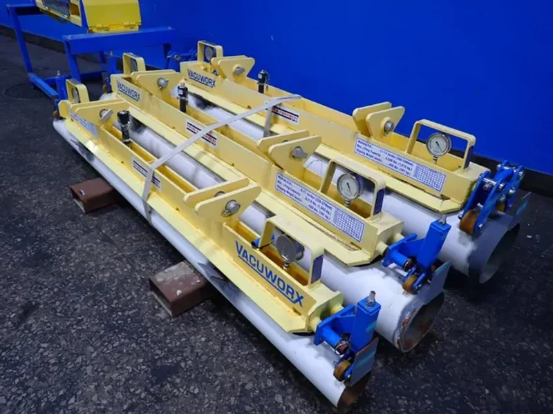 VACUWORX / PIPING &amp; EQUIPMENT CO, INC. 6,600 LBS VACUUM LIFTING SYSTEM   -  MC3B