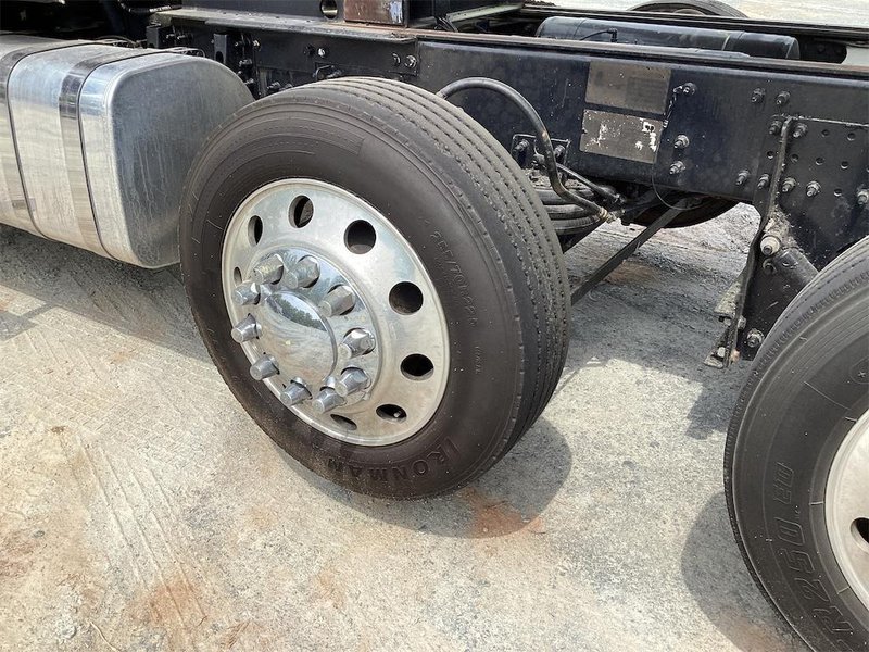 2022 Mack Granite 64F 1M2GR4TC0NM001422