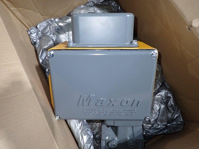 MAXON THREADED GAS SAFETY VALVE  -  250SMA11-AA11-BB22A0