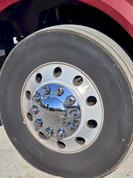 PETERBILT 567 - Trucks