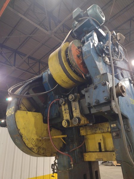 600 TON MINSTER MODEL #90-600 KNUCKLE JOINT PRESS, 4" STROKE: STOCK #22197