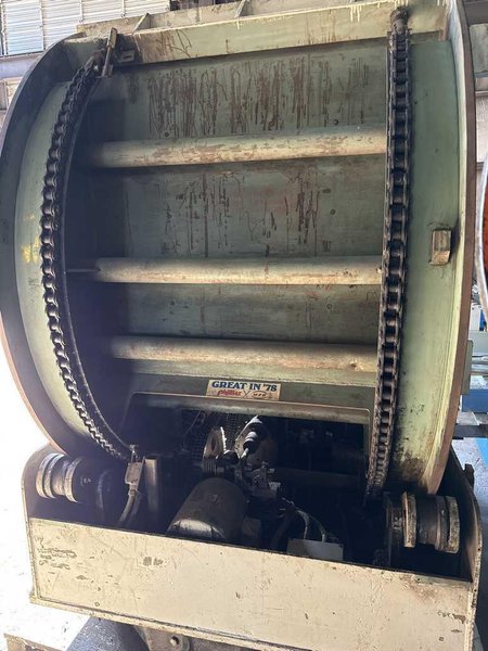 30,000# x 54&quot; Turnover Cradle Rotating Upender STOCK# 4175