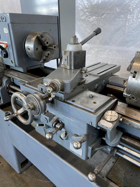 15" X 30" LEBLOND REGAL ENGINE LATHE. STOCK # 0849022