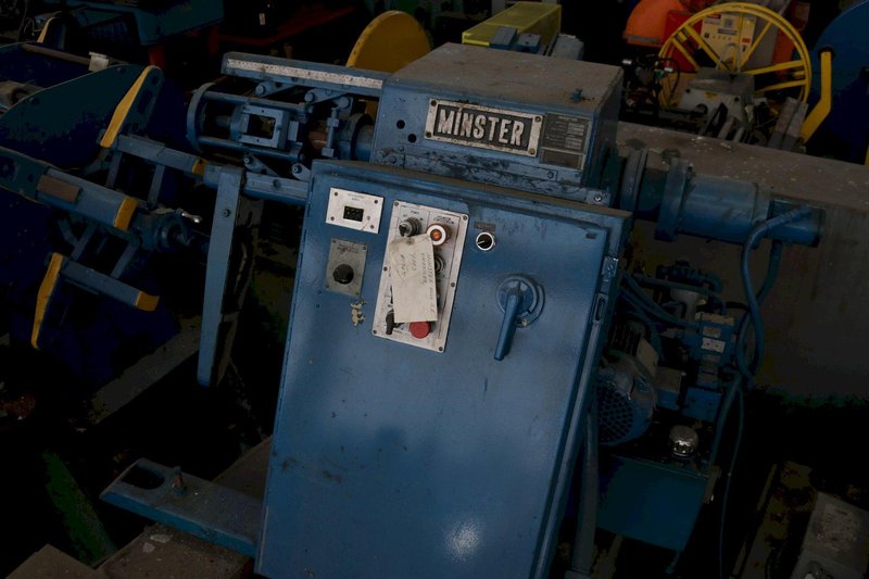 4000 LB MINSTER MOTORIZED COIL REEL: STOCK #19471