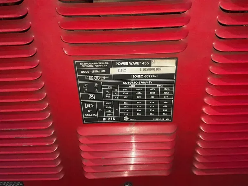 Lincoln Electric  455 Watts  Welder - Powerwave455m