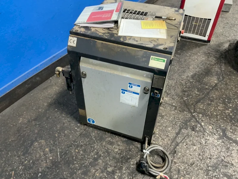 ELGI EQUIPMENTS LIMITED 5.5 KW SCREW AIR COMPRESSOR  -  EN5-125
