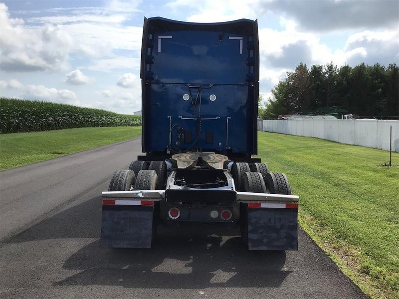 2023 Peterbilt 579 1XPBDP9X9PD854346