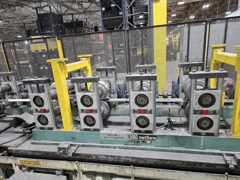 2.5" METFORM ROLLFORMER LINE: YOBRO #24920