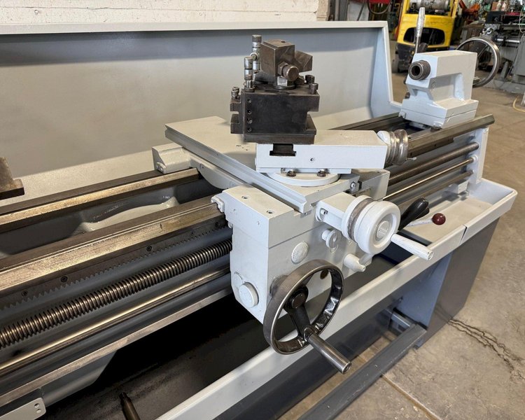 15&quot; x 50&quot; Clausing Colchester Lathe, Inch/mm, 2000 RPM, 7-1/2 HP, Clean