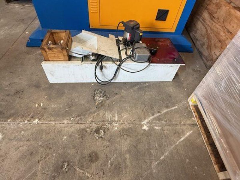 2012 Haas VF-1 VERTICAL MACHINING CENTER 1098769