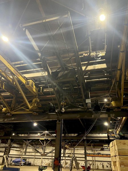 3 TON X 15' SHEPARD-NILES WALL MOUNTED POWERED GANTRY CRANE: STOCK 18475