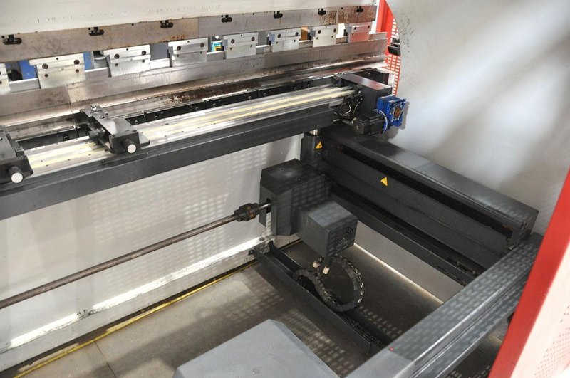 Baykal APHS 200 ton x 3100 mm CNC