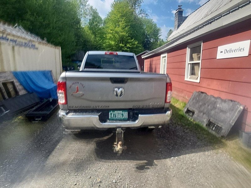 Ram 2500 Tradesman Crew Cab 4×4 Pickup, 2024 – 17,285 Miles, Heavy Duty 3/4-Ton Work Truck