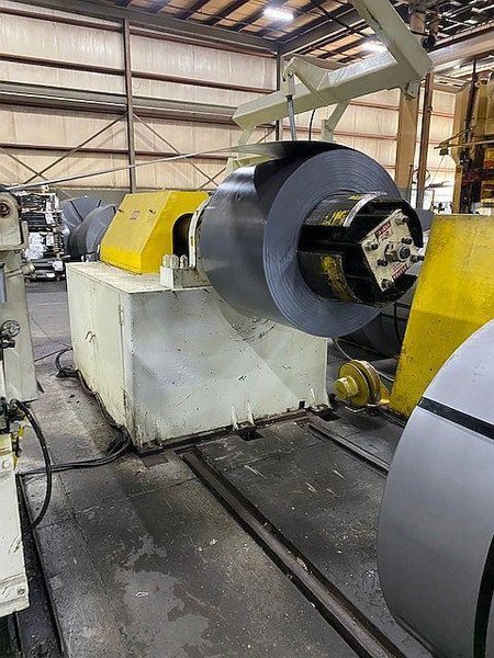 30,000 lbs x 40" x .135" Rowe Servo Coil Feed Line