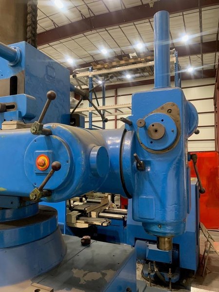 COLLET PORTABLE DRILL, MODEL BUV2000, MORSE 5 TAPER, DRILLING HEAD CAN BE ROTATED, SWIVELLED, AND TRAVERSED