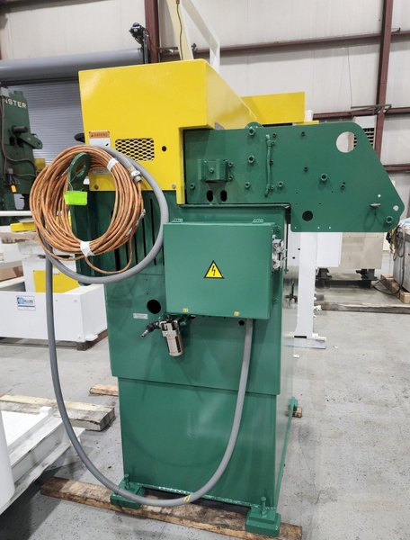 5,000 lbs x 26" W x .090" Minster Coil Servo Feed Line, DBL End Reel, Straightener, Servo Feeder
