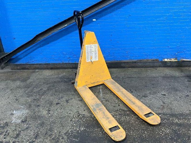 LIFT-RITE 3000 LBS ERGO 3000 NOMIC PALLET JACK   -  RG30M