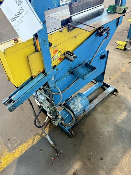 48” HYDRAULIC PANEL BRAKE. STOCK # 0665825