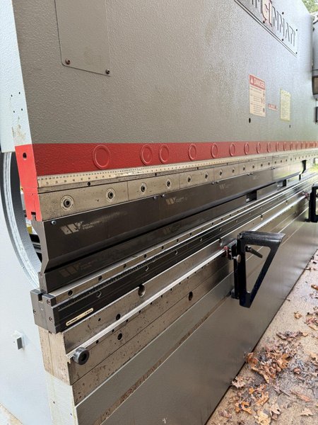 175 TON X 12&#039; CINCINNATI MODEL #175BX10 HYDRAULIC PRESS BRAKE 2021: STOCK 24185