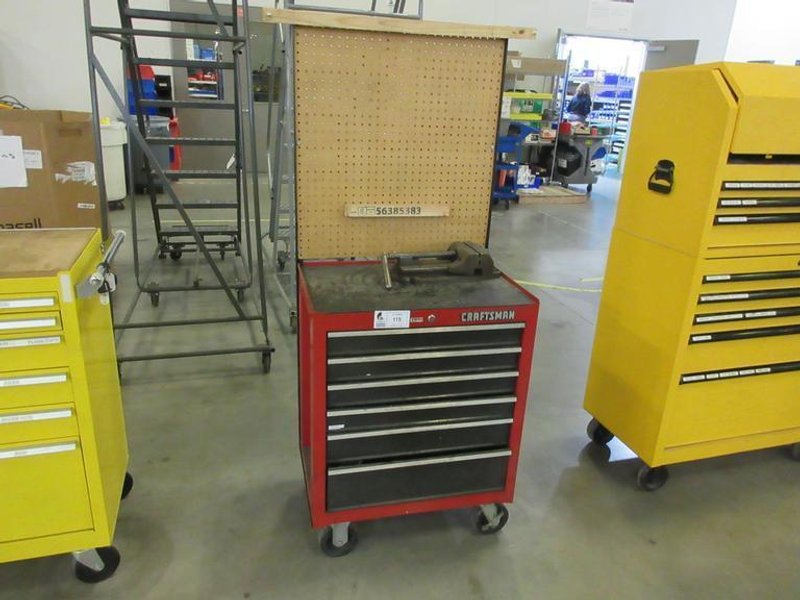 Crafstman 6-Drawer Rolling Tool Chest with Contents Including 6" Machine Vise- Auction Item