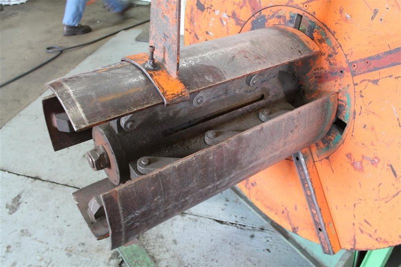 6000 LB X 30" SAMCO NON POWERED COIL REEL: STOCK 61654