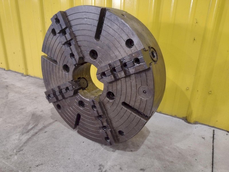 18” DIAMETER 4-JAW LATHE CHUCK, 5&quot; CENTER HOLE: STOCK #21776
