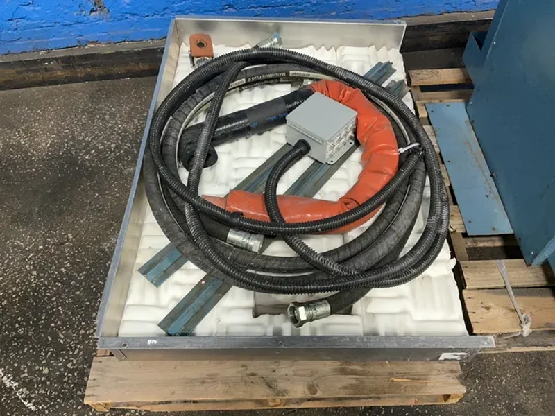 THERMOTRON 5 HP ELECTRODYNAMIC SHAKER  -  DS-642-911-24M