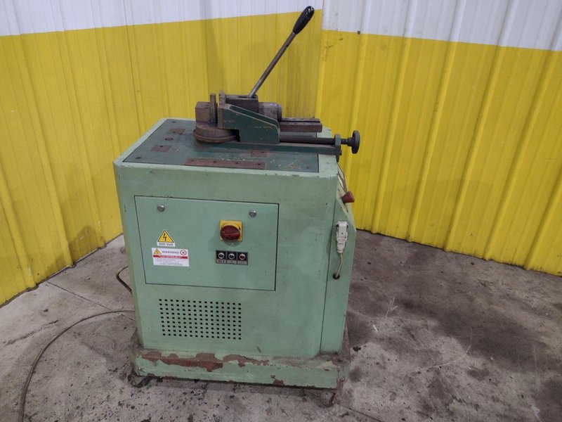 CARELL (MEMOLI) MODEL #EUREKAMATIC UNIVERSAL PROGRAMABLE BENDER: YOBRO #24253