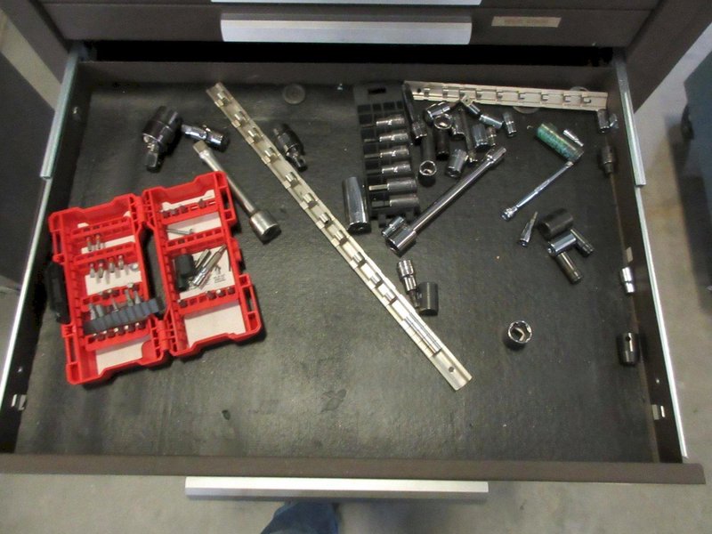 Kennedy 19-Drawer Rolling Tool Chest with Top and Bottom Units, Side Shelf and Contents- Auction Item